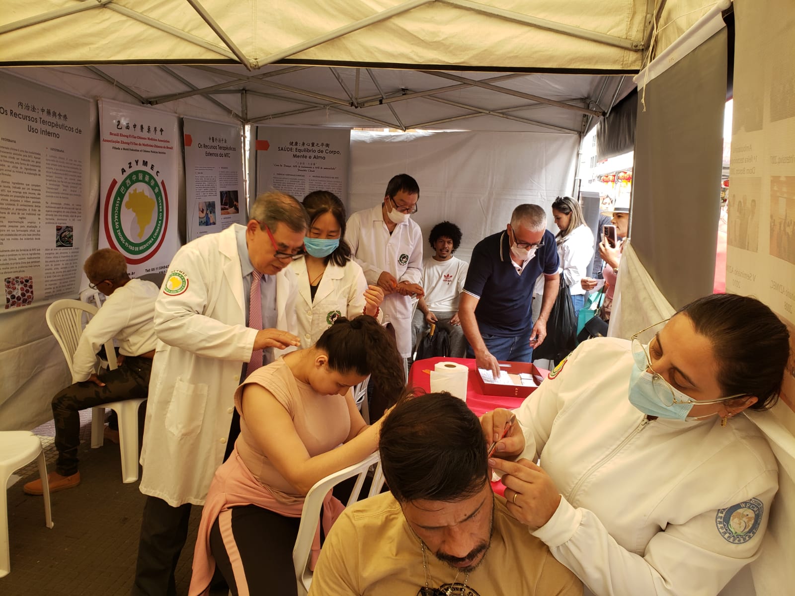 Leia mais sobre o artigo AZYMEC no Festival da Lua Chinês – Mais de 500 atendimentos gratuitos em dois dias!